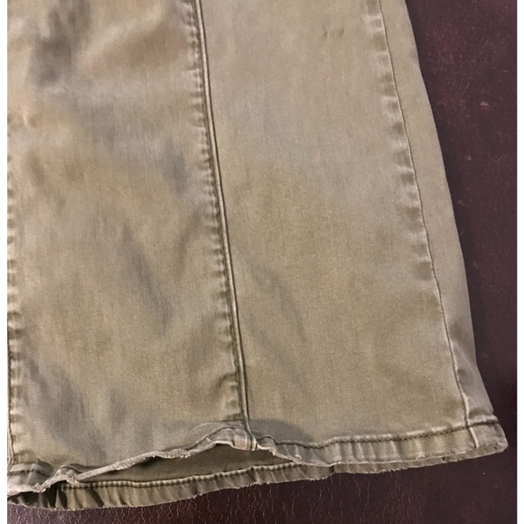 Anthropologie Pilcro Women's The Demilune Boot Utility Flare Green Pants - 31 - Picture 15 of 15